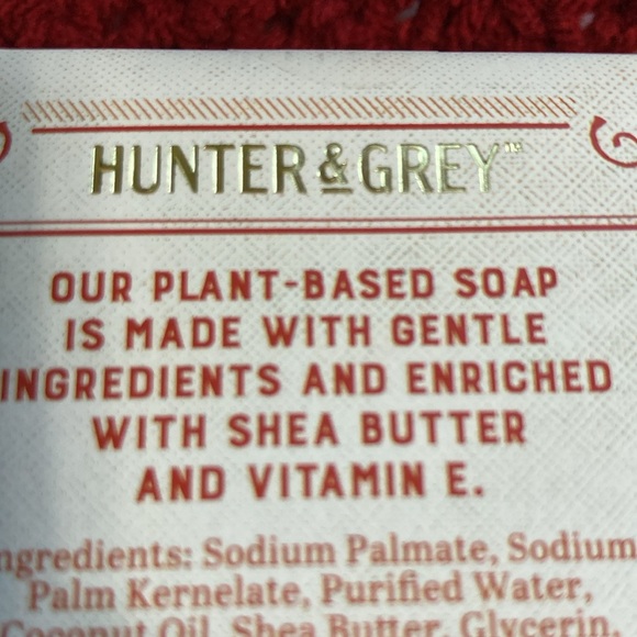 HUNTER and GRAY Bourbon Merry and Bright Santa Clause Bar Soap Mens Gift Set - Picture 5 of 8